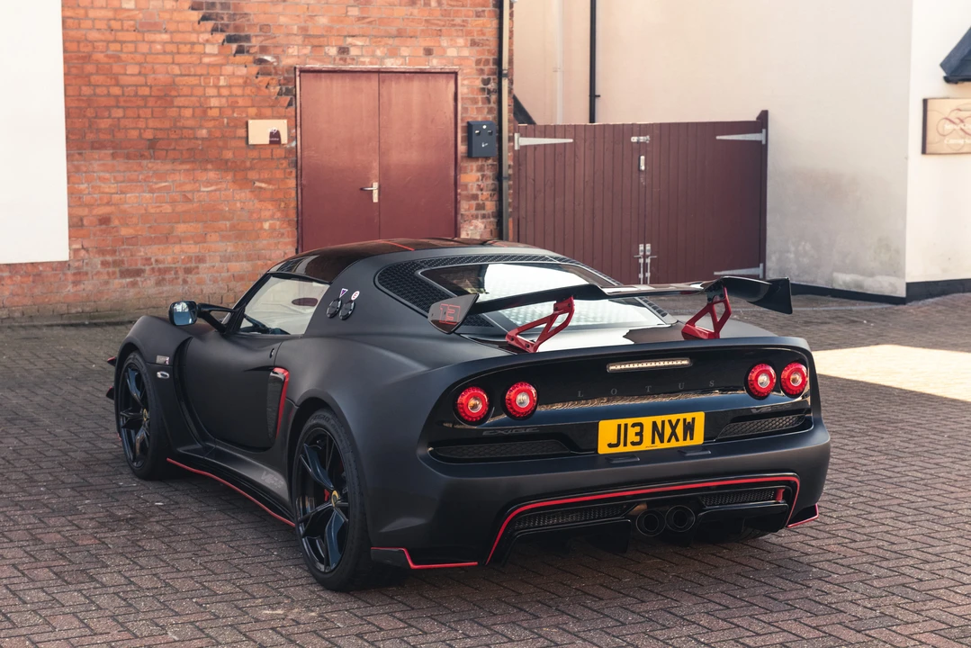 2015 Lotus Exige Series 3 - Image 10 of 31