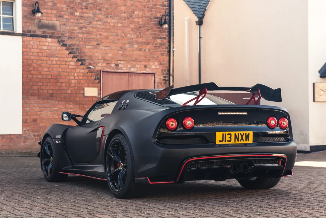 2015 Lotus Exige Series 3 - Image 11 of 31