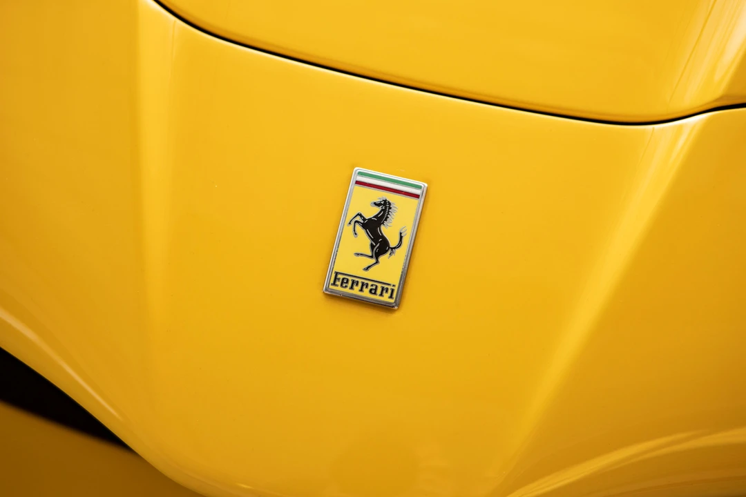 2015 Ferrari LaFerrari - Image 31 of 31
