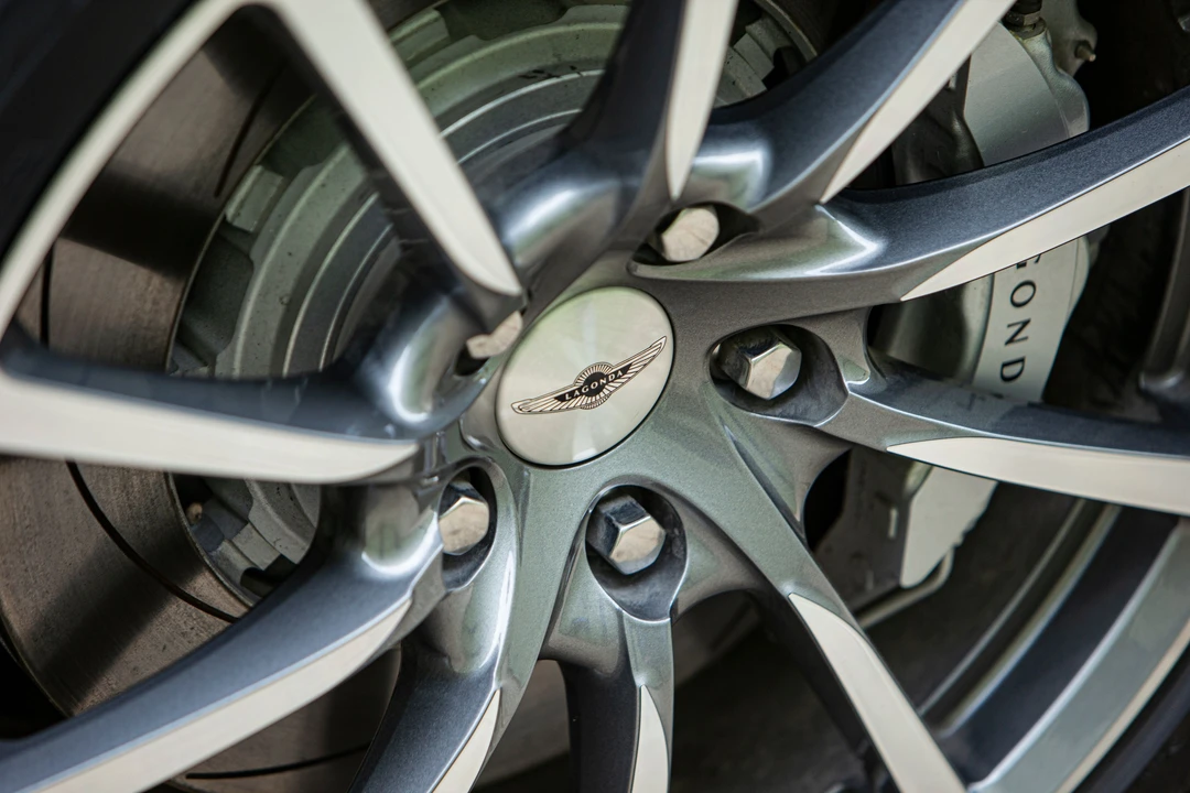 2015 Lagonda - Image 31 of 31