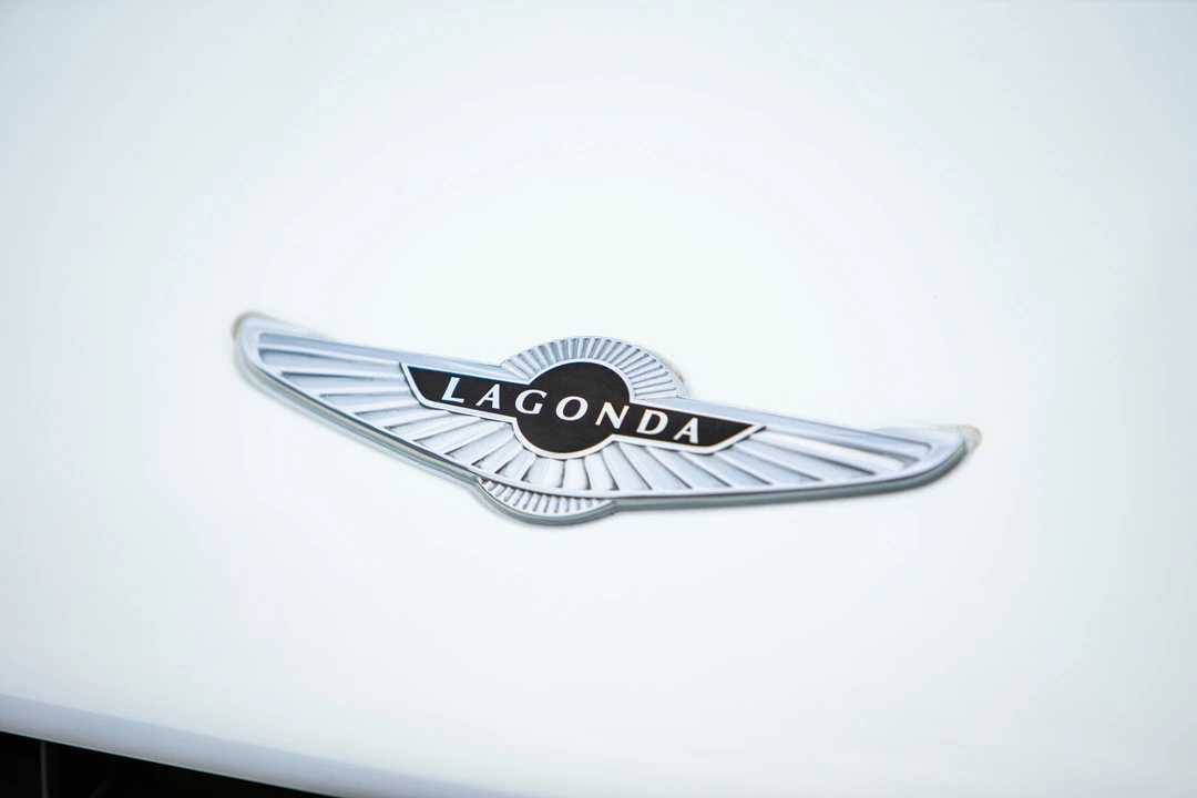 2015 Lagonda - Image 30 of 31