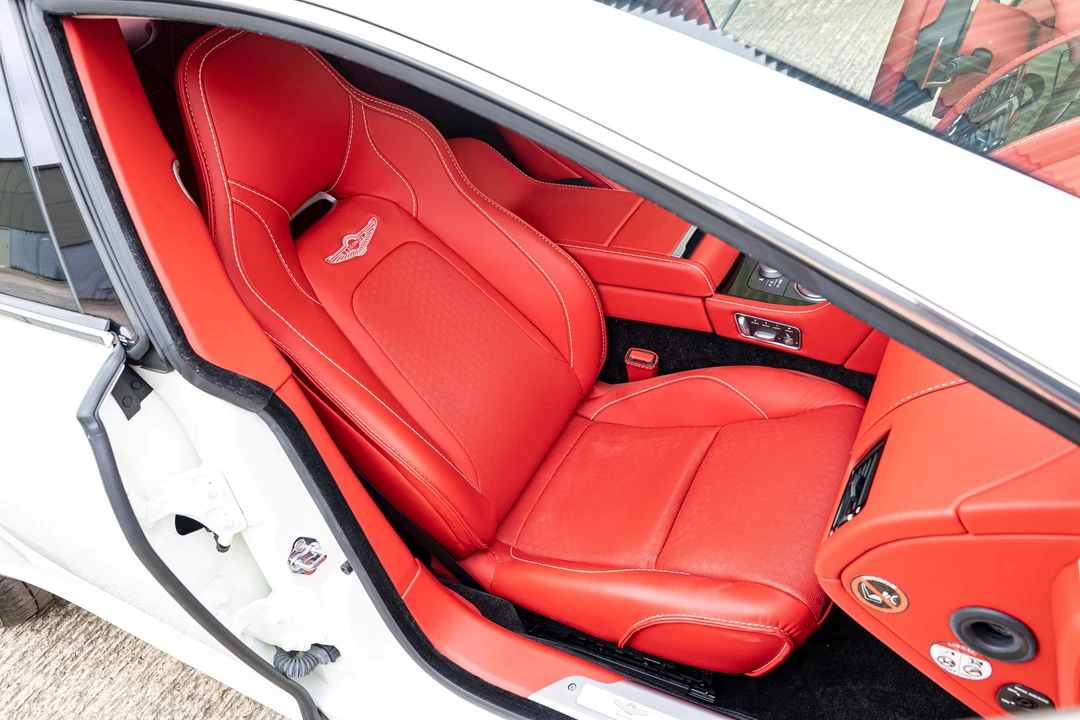 2015 Lagonda - Image 17 of 31