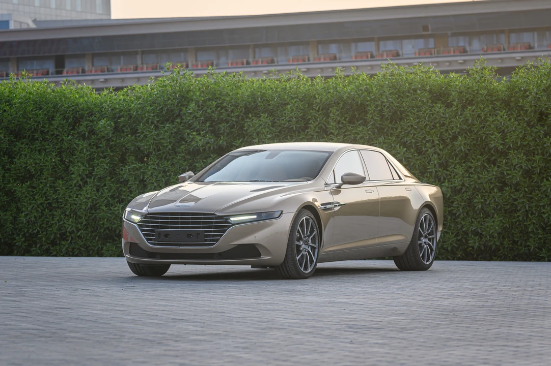 2015 Lagonda - Image 29 of 31