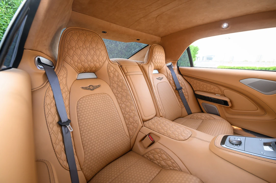 2015 Lagonda - Image 6 of 31