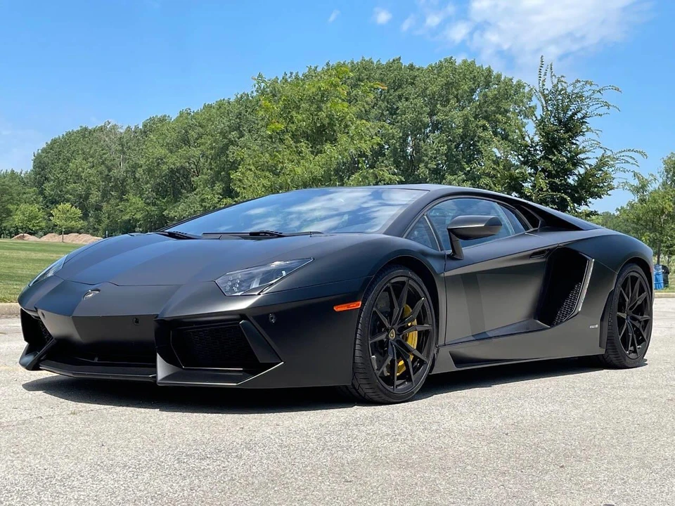 2015 Lamborghini Aventador LP700-4 - Image 7 of 26