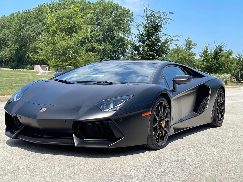 2015 Lamborghini Aventador LP700-4 - Image 26 of 26