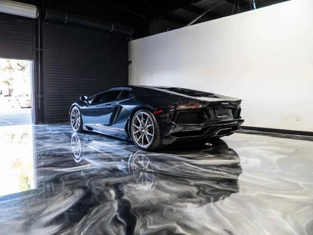 2015 Lamborghini Aventador LP700-4 - Image 13 of 21