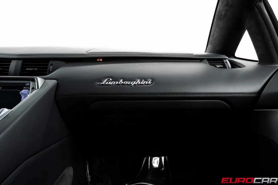2015 Lamborghini Aventador LP700-4 - Image 31 of 31