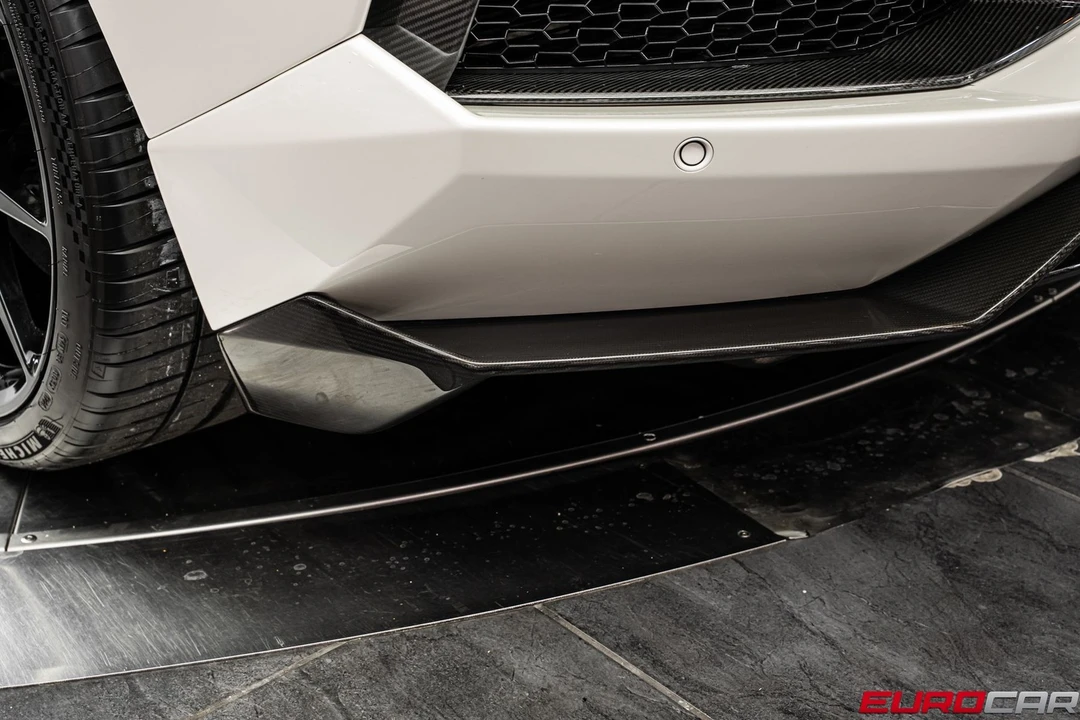 2015 Lamborghini Aventador LP700-4 - Image 30 of 31