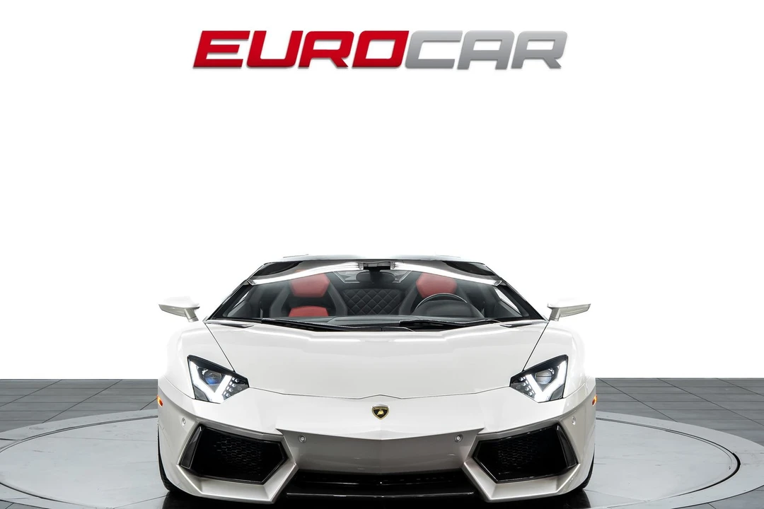 2015 Lamborghini Aventador LP700-4 - Image 10 of 31