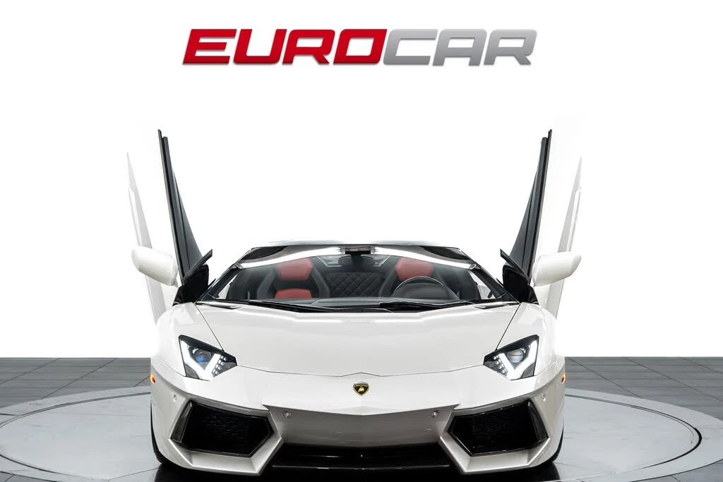 2015 Lamborghini Aventador LP700-4 Roadster - Image 11 of 31