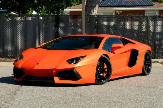 2015 Lamborghini Aventador LP 700-4