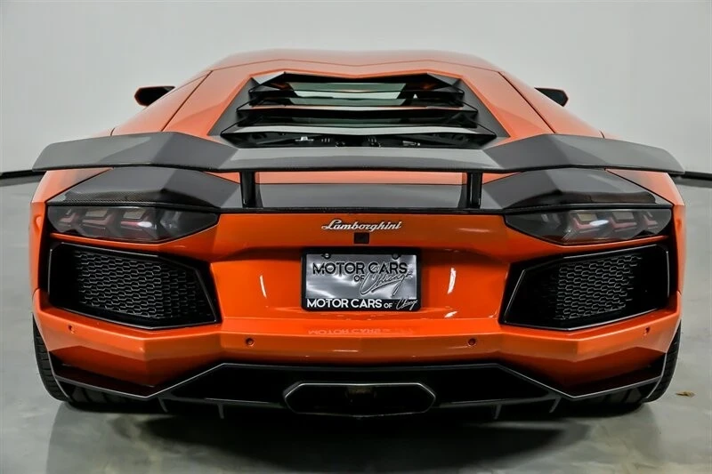 2015 Lamborghini Aventador LP700-4 - Image 11 of 21