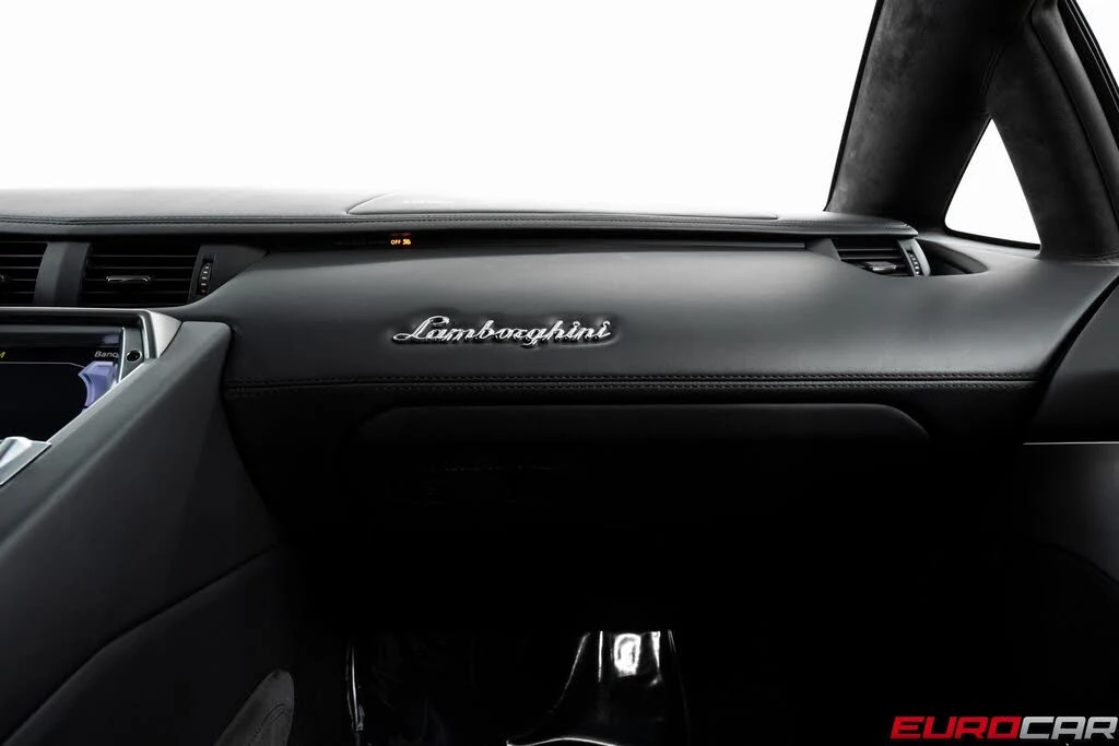 2015 Lamborghini Aventador LP700-4 - Image 31 of 31