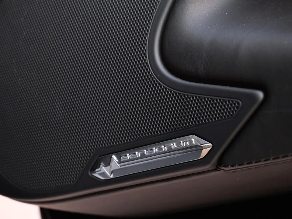 2015 Lamborghini Aventador LP700-4 - Image 27 of 29