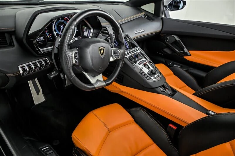 2015 Lamborghini Aventador LP700-4 - Image 19 of 31