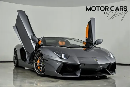 2015 Lamborghini Aventador LP 700-4