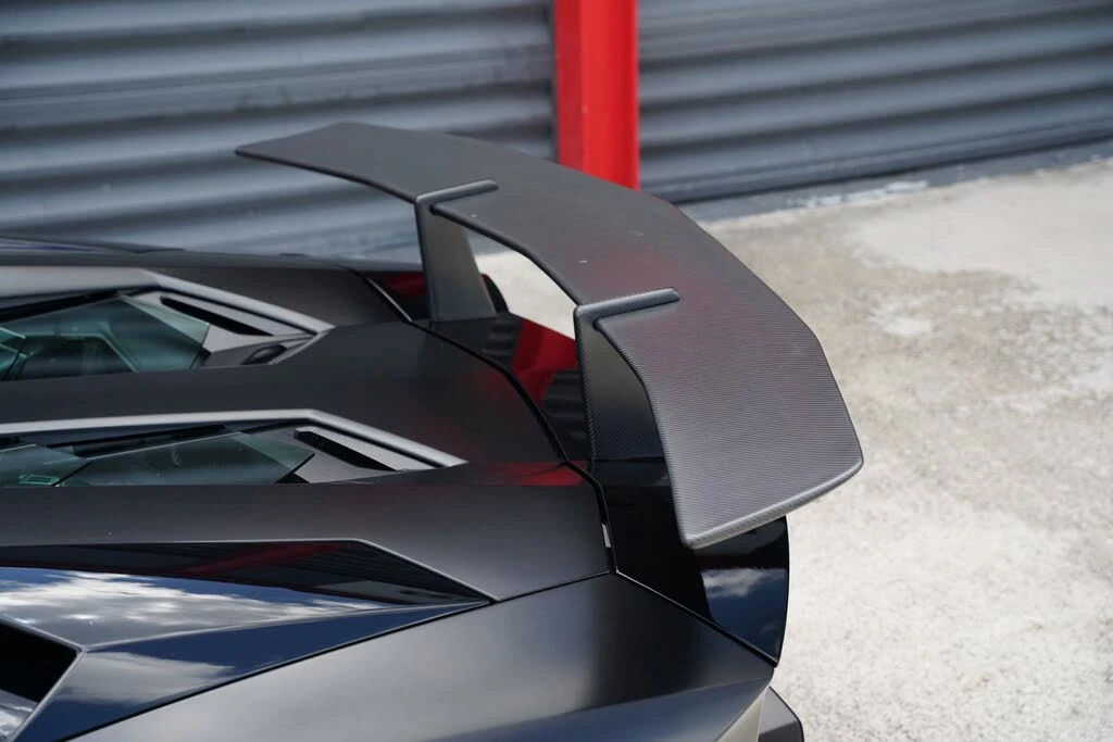 2015 Lamborghini Aventador LP700-4 - Image 13 of 31