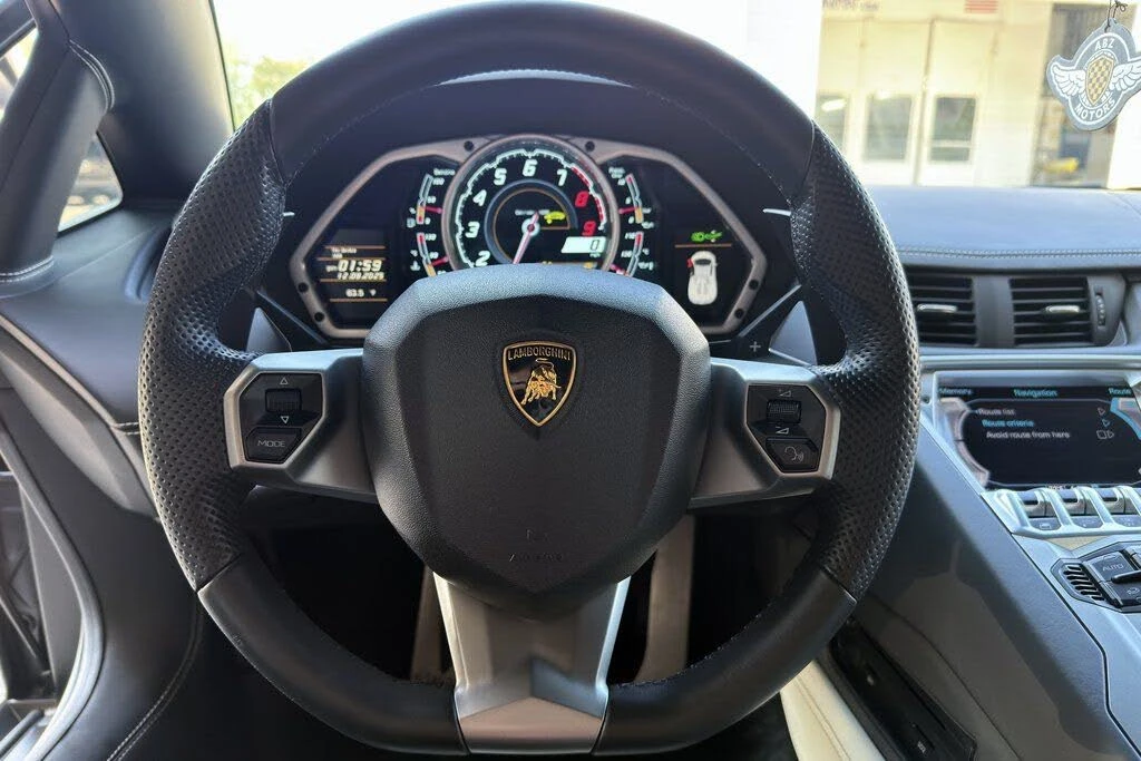 2015 Lamborghini Aventador LP700-4 - Image 15 of 30