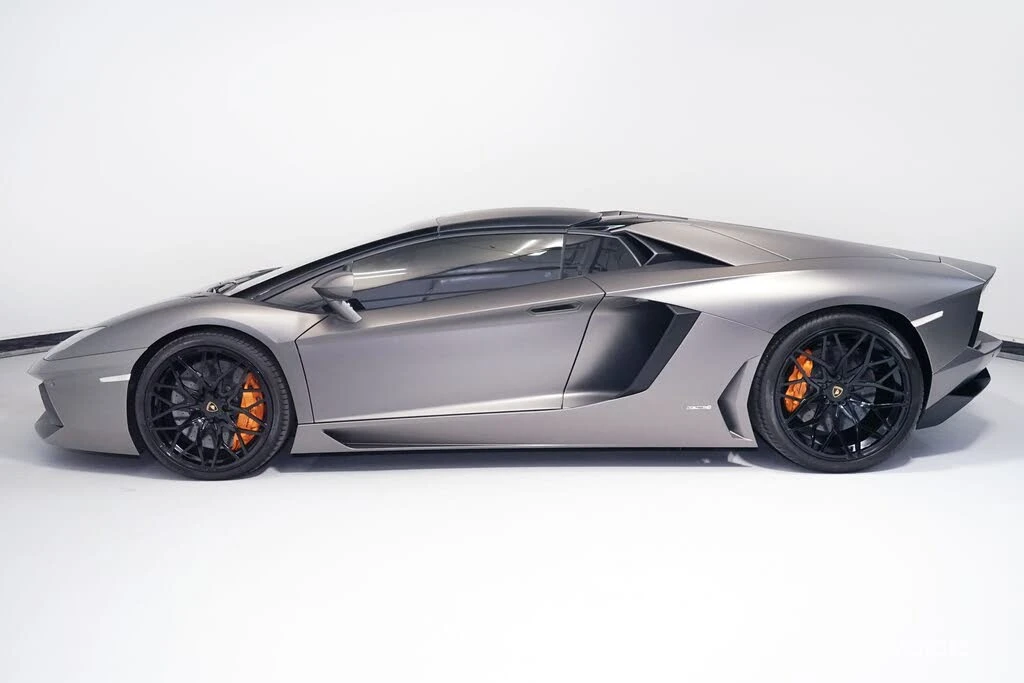 2015 Lamborghini Aventador LP700-4 - Image 5 of 30