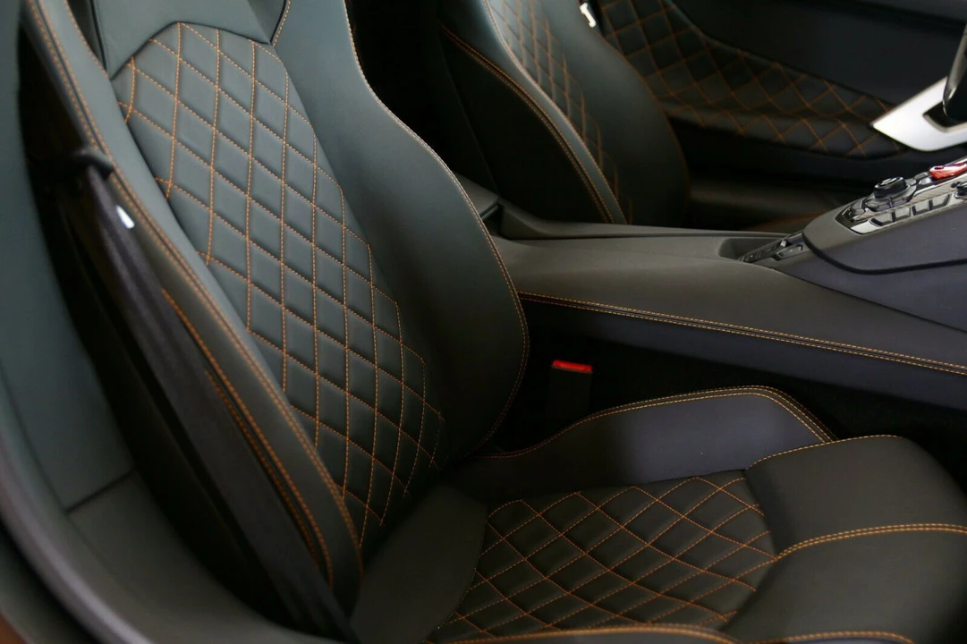 2015 Lamborghini Aventador LP700-4 - Image 11 of 18