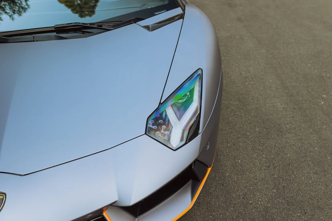 2015 Lamborghini Aventador LP700-4 - Image 24 of 31