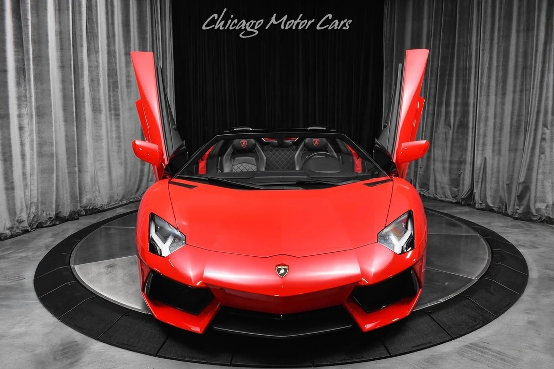 2015 Lamborghini Aventador LP700-4 Roadster - Image 24 of 31