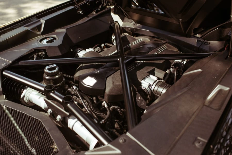 2015 Lamborghini Aventador LP700-4 - Image 7 of 12