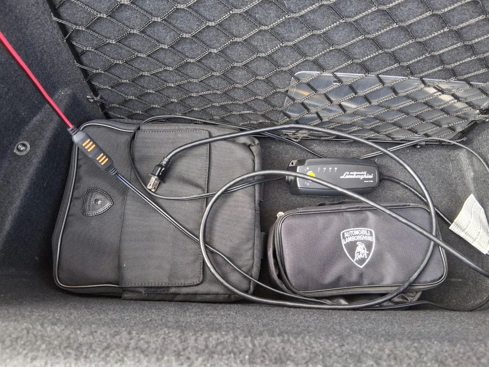 2015 Lamborghini Aventador LP700-4 - Image 18 of 21
