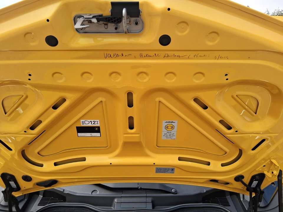 2015 Lamborghini Aventador LP700-4 - Image 17 of 21