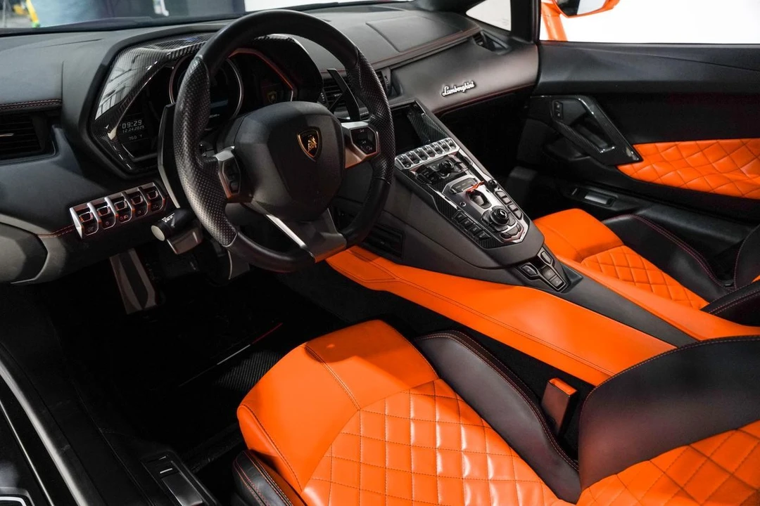 2015 Lamborghini Aventador LP700-4 - Image 2 of 21
