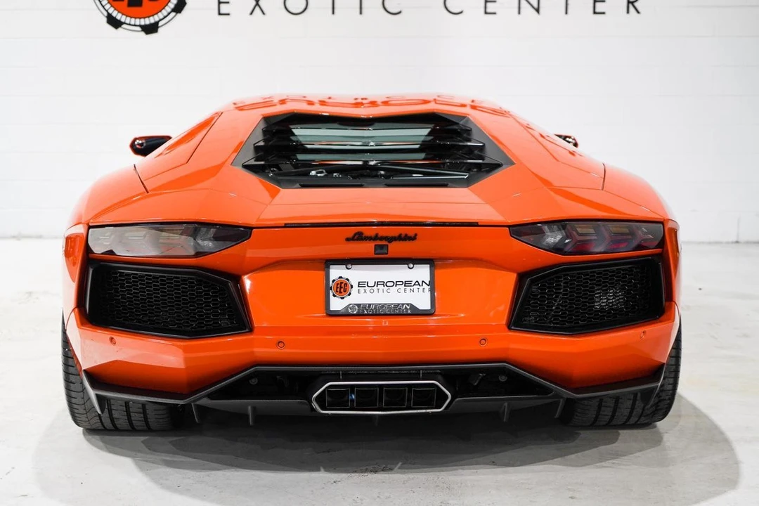 2015 Lamborghini Aventador LP700-4 - Image 3 of 21