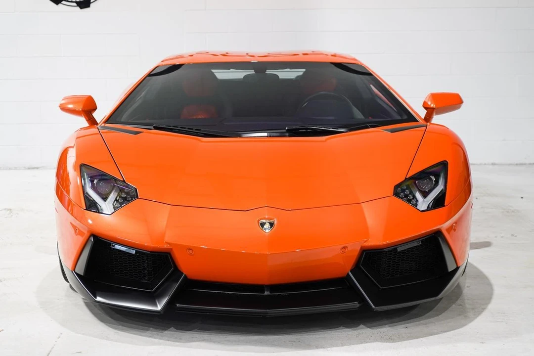 2015 Lamborghini Aventador LP700-4 - Image 5 of 21