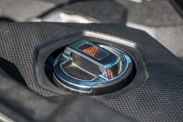 2015 Lamborghini Aventador LP700-4 - Image 9 of 31