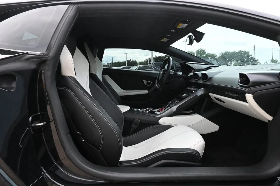 2015 Lamborghini Huracan LP610-4 - Image 11 of 20