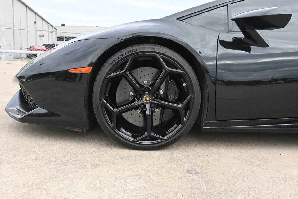 2015 Lamborghini Huracan LP610-4 - Image 9 of 20