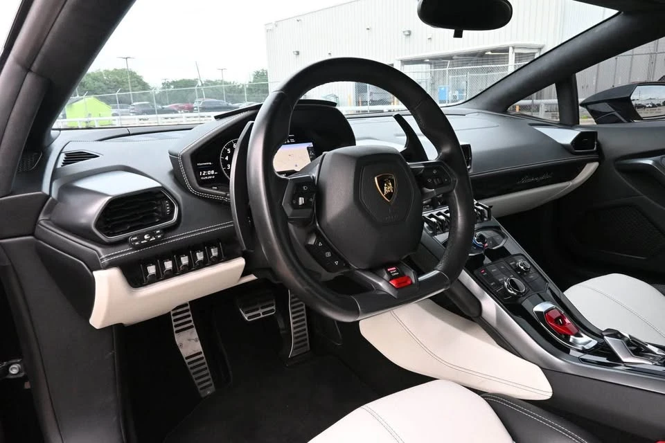 2015 Lamborghini Huracan LP610-4 - Image 10 of 20