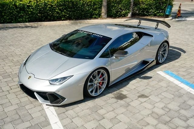 2015 Lamborghini Huracan LP610-4 - Image 10 of 31