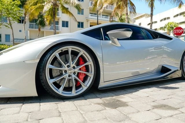 2015 Lamborghini Huracan LP610-4 - Image 12 of 31