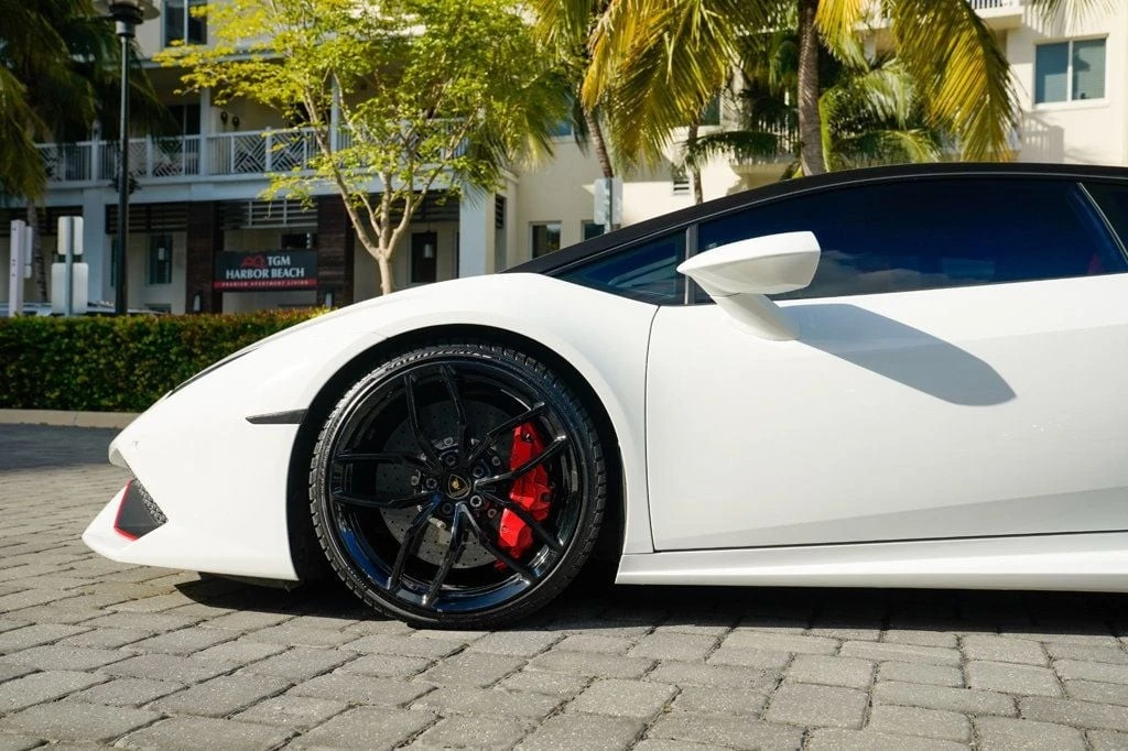 2015 Lamborghini Huracan LP610-4 - Image 13 of 21