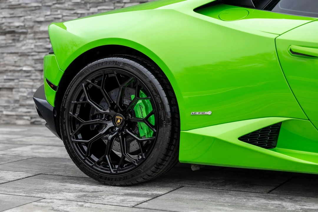 2015 Lamborghini Huracan LP610-4 - Image 16 of 21