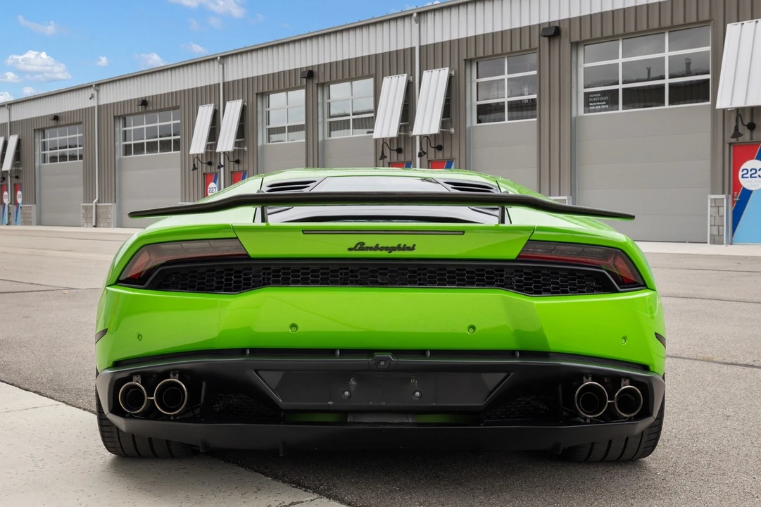 2015 Lamborghini Huracan LP610-4 - Image 8 of 21