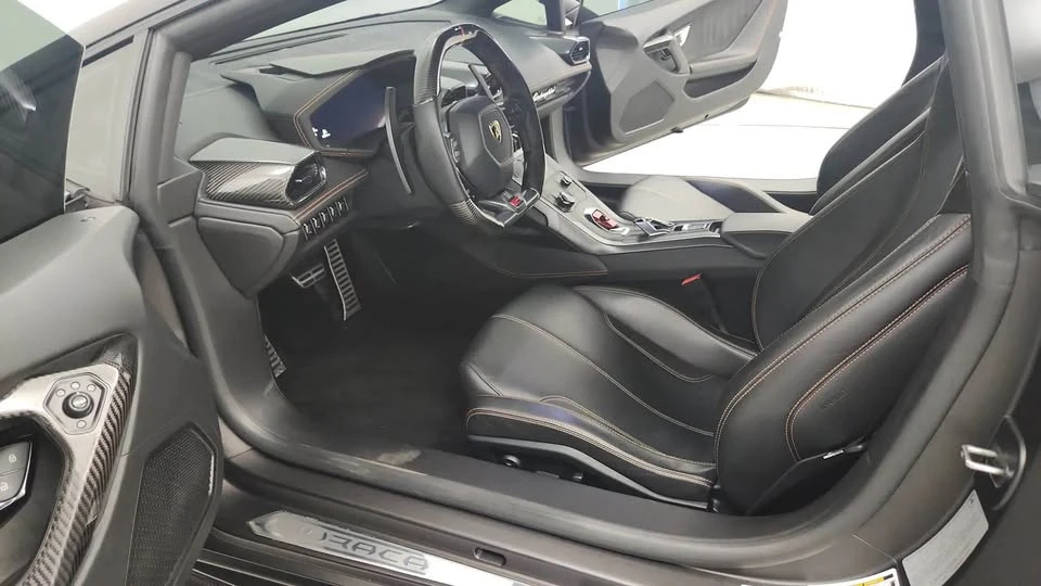 2015 Lamborghini Huracan LP610-4 - Image 11 of 11