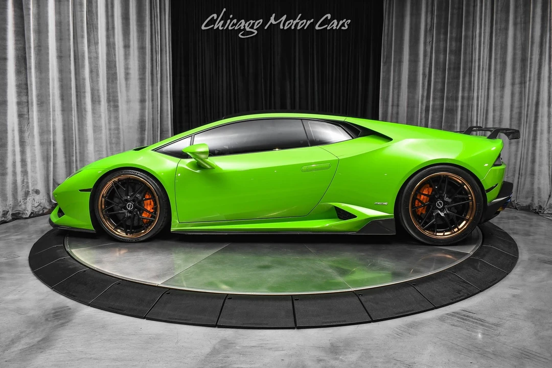2015 Lamborghini Huracan - Image 24 of 31