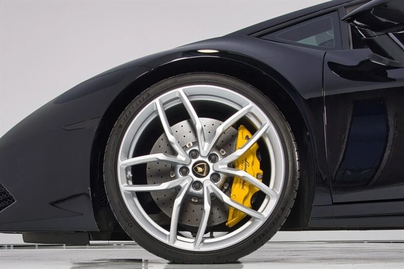 2015 Lamborghini Huracan LP610-4 - Image 6 of 31