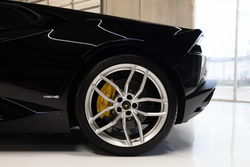 2015 Lamborghini Huracan LP610-4 - Image 6 of 21