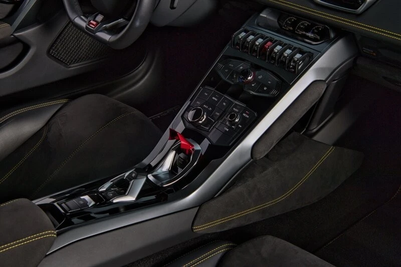 2015 Lamborghini Huracan LP610-4 - Image 28 of 31