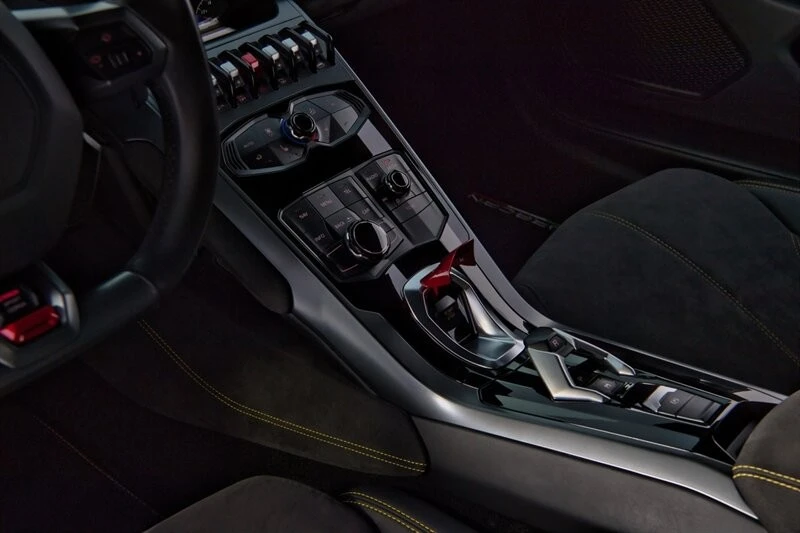 2015 Lamborghini Huracan LP610-4 - Image 20 of 31