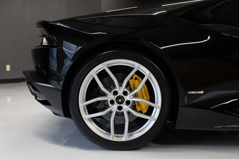 2015 Lamborghini Huracan LP610-4 - Image 10 of 21