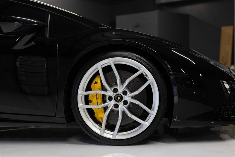 2015 Lamborghini Huracan LP610-4 - Image 11 of 21